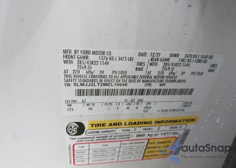 2021 Lincoln Navigator Reserve z USA, uszkodzony, nr VIN 5LMJJ2LT2MEL19646